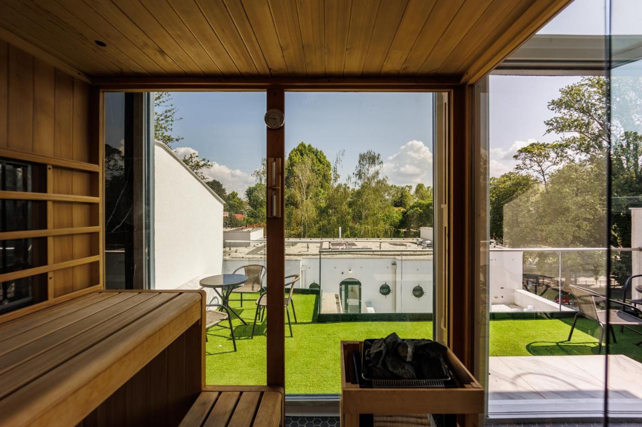 Villa Bauhaus Wellness Apartments 207 - Petiteplage Шиофок Экстерьер фото