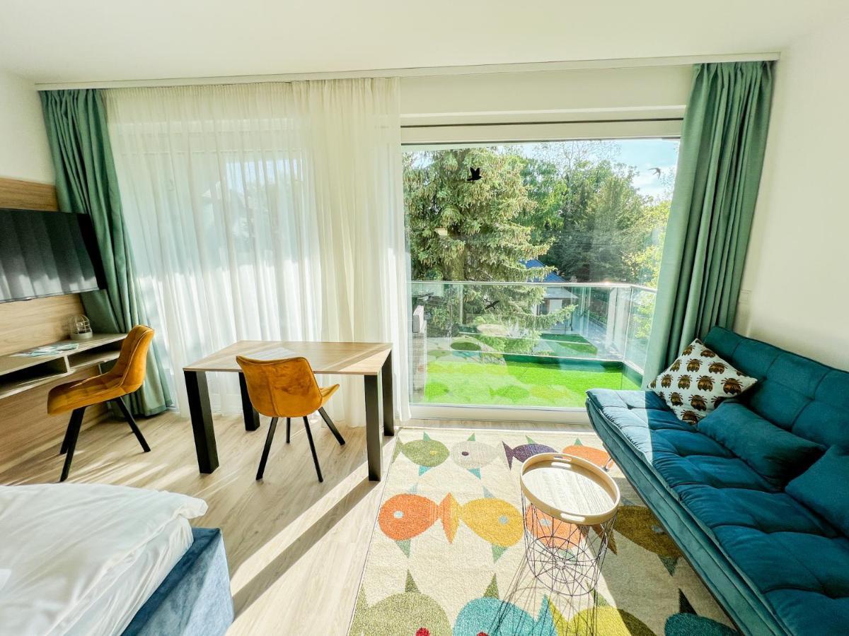 Villa Bauhaus Wellness Apartments 207 - Petiteplage Шиофок Экстерьер фото