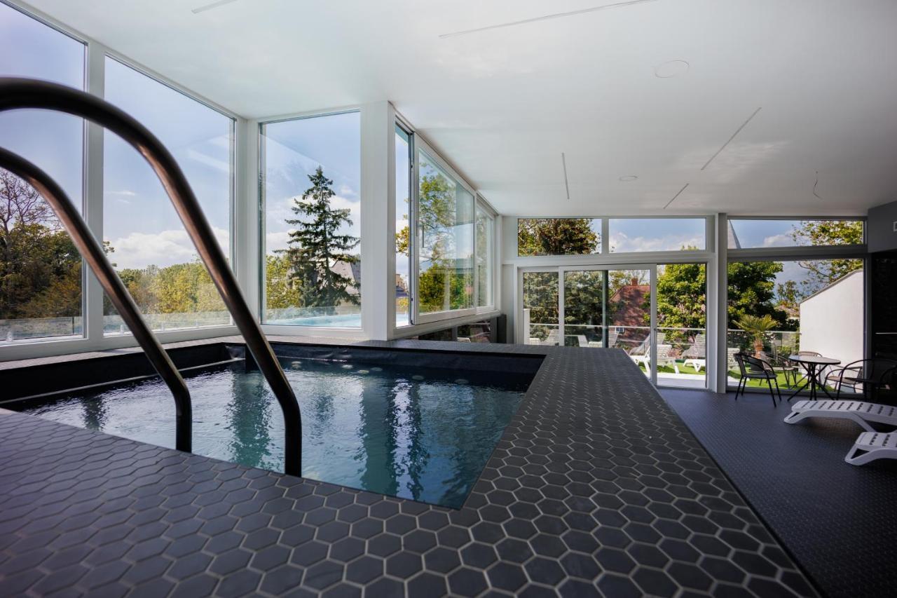 Villa Bauhaus Wellness Apartments 207 - Petiteplage Шиофок Экстерьер фото