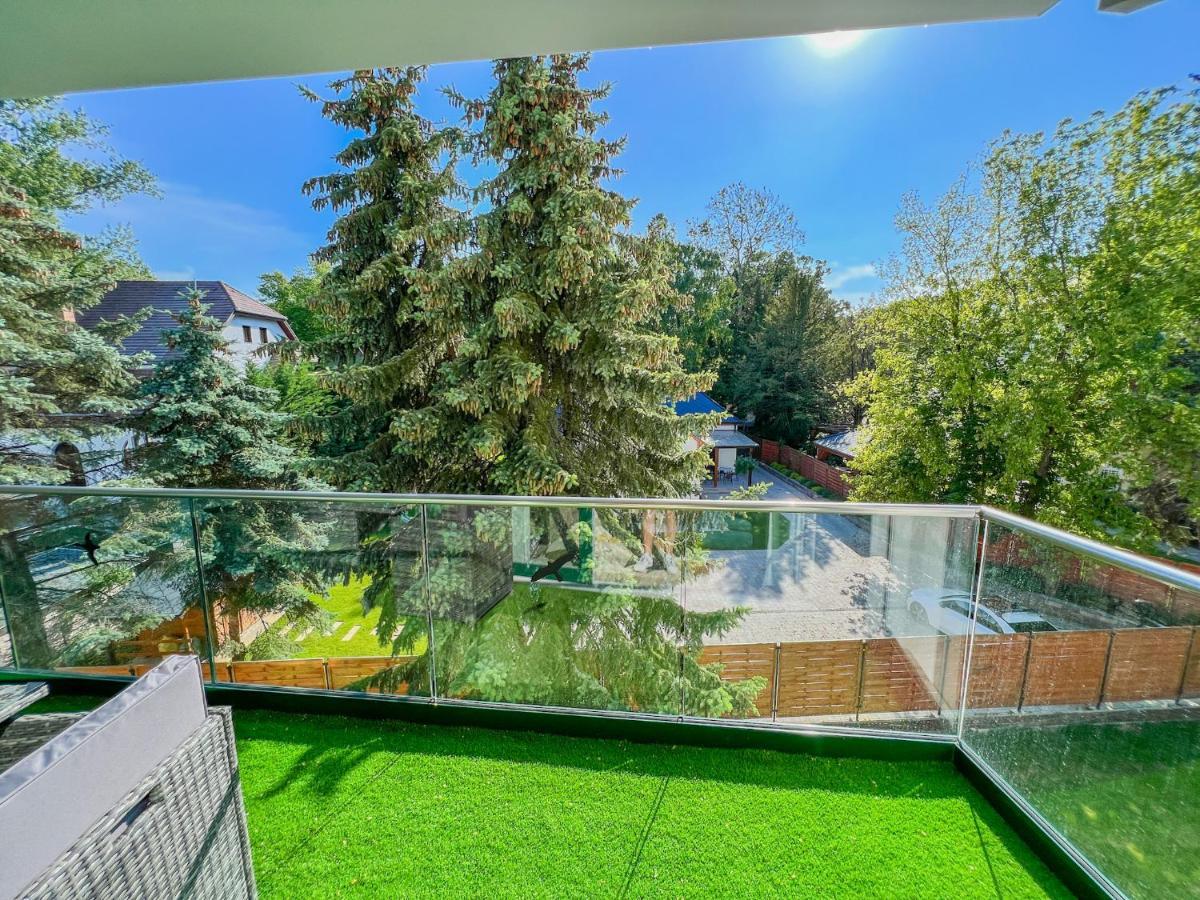 Villa Bauhaus Wellness Apartments 207 - Petiteplage Шиофок Экстерьер фото